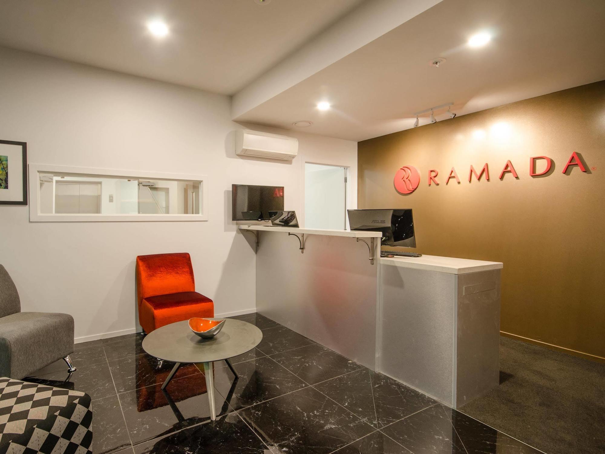 Ramada Suites By Wyndham Auckland - Federal Street Eksteriør billede