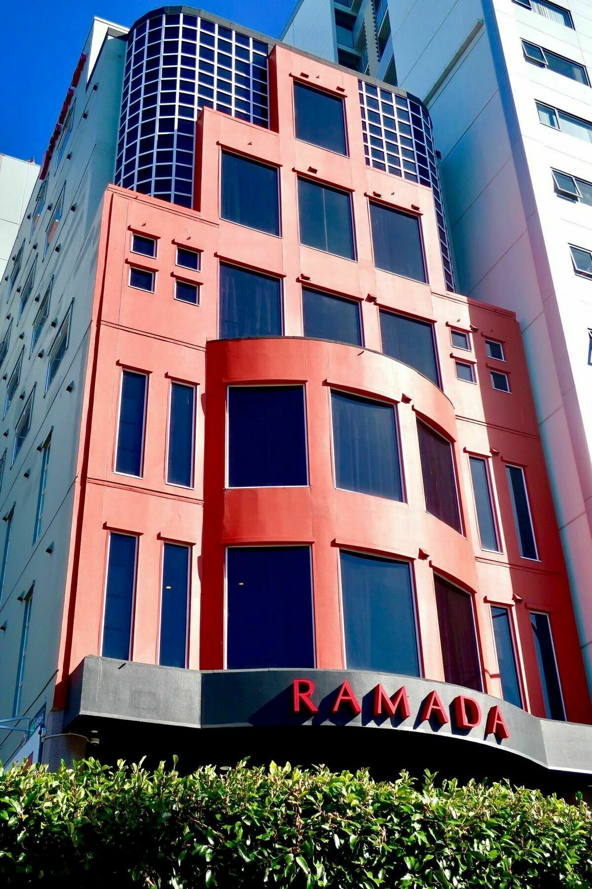 Ramada Suites By Wyndham Auckland - Federal Street Eksteriør billede